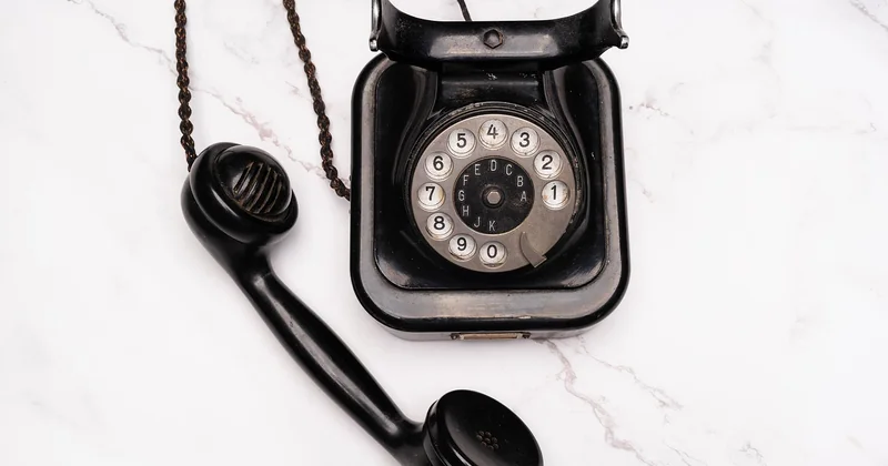 Assistance et contact : les numéros qui répondent vraiment
